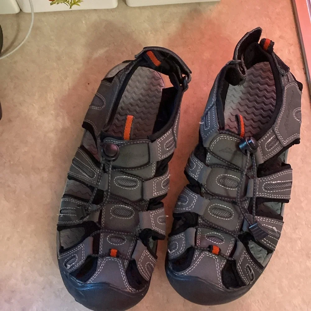Eddie Bauer men’s Merida sandals